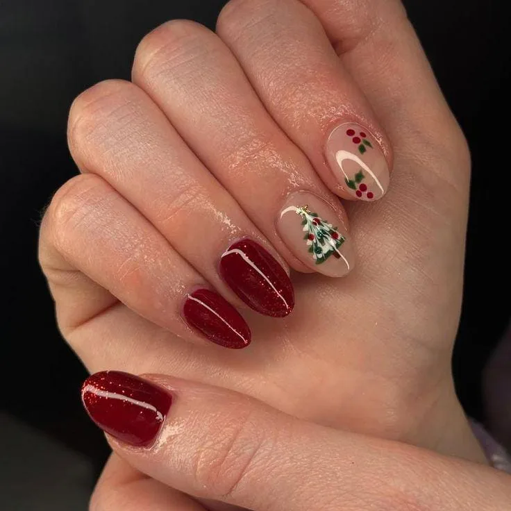 christmas almond nails 017 efa2d57e85