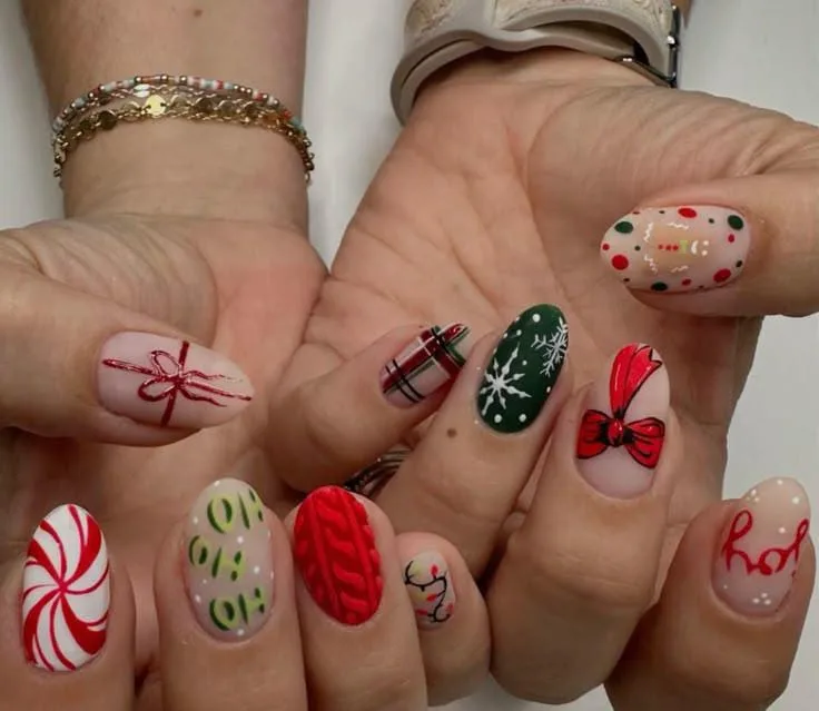 christmas almond nails 019 00b776df4f