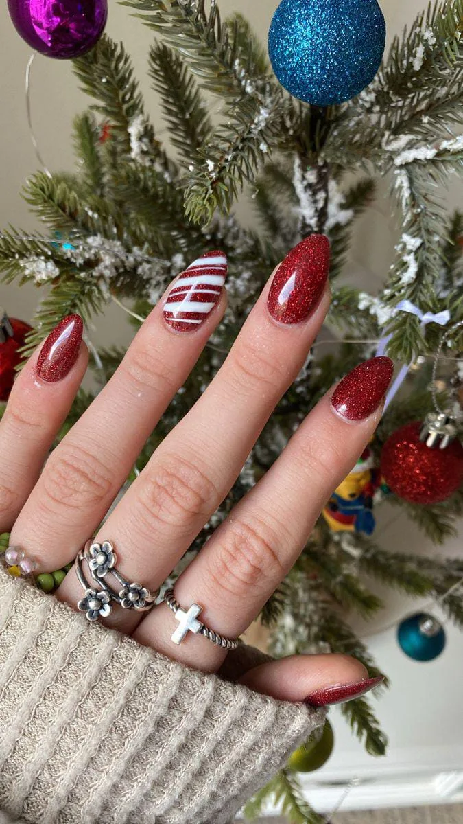 christmas almond nails 039 f17716c30a