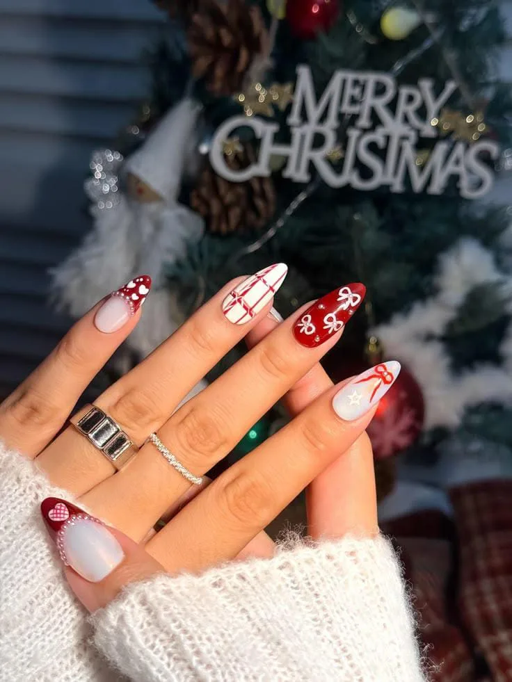christmas almond nails 046 cdedb44f68