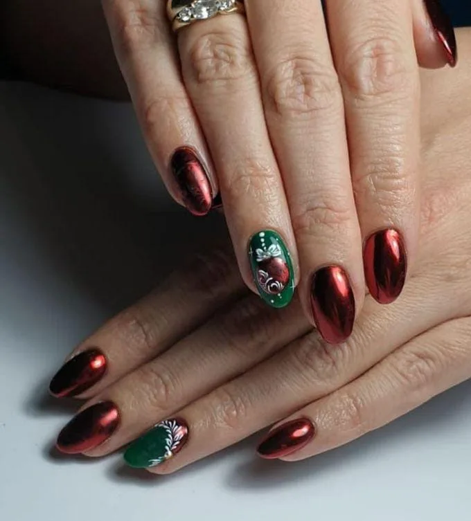 christmas chrome nails 031 01bb3eeca6