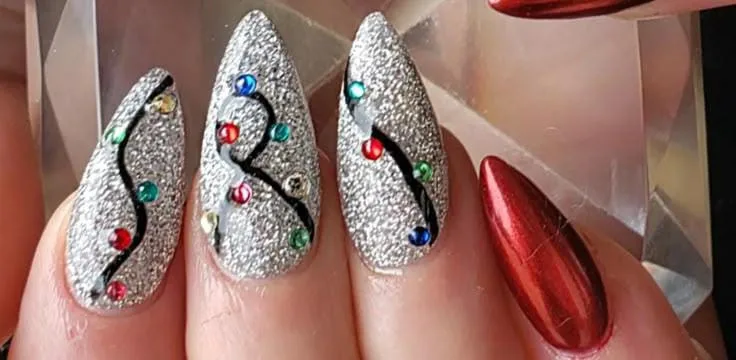 christmas chrome nails 040 7161594578
