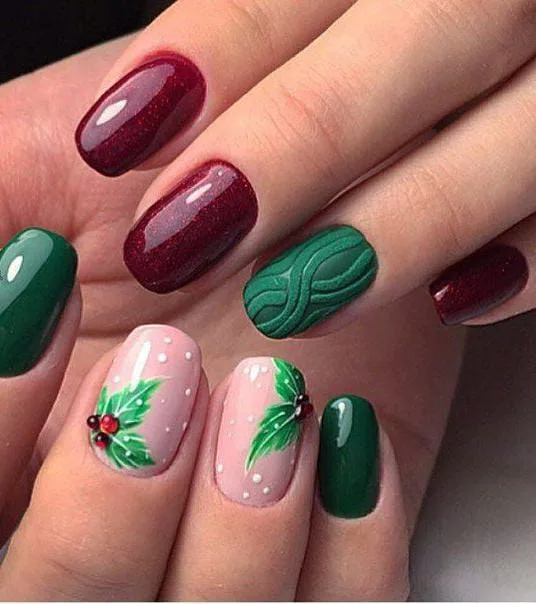 christmas holly nails 013 ed5fea8a77