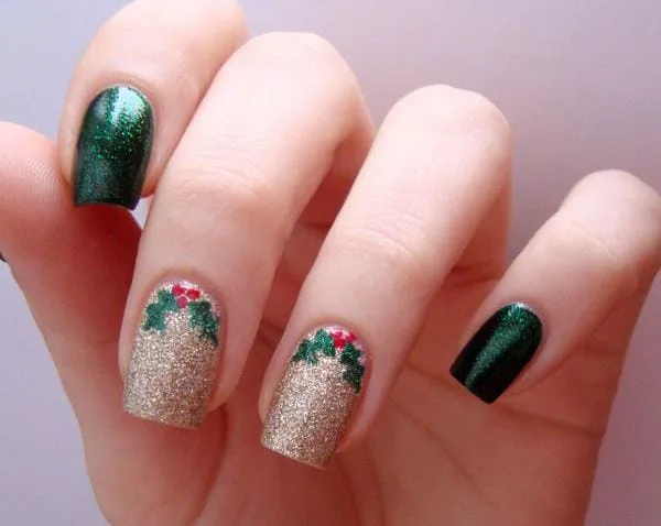 christmas holly nails 021 24564b0822