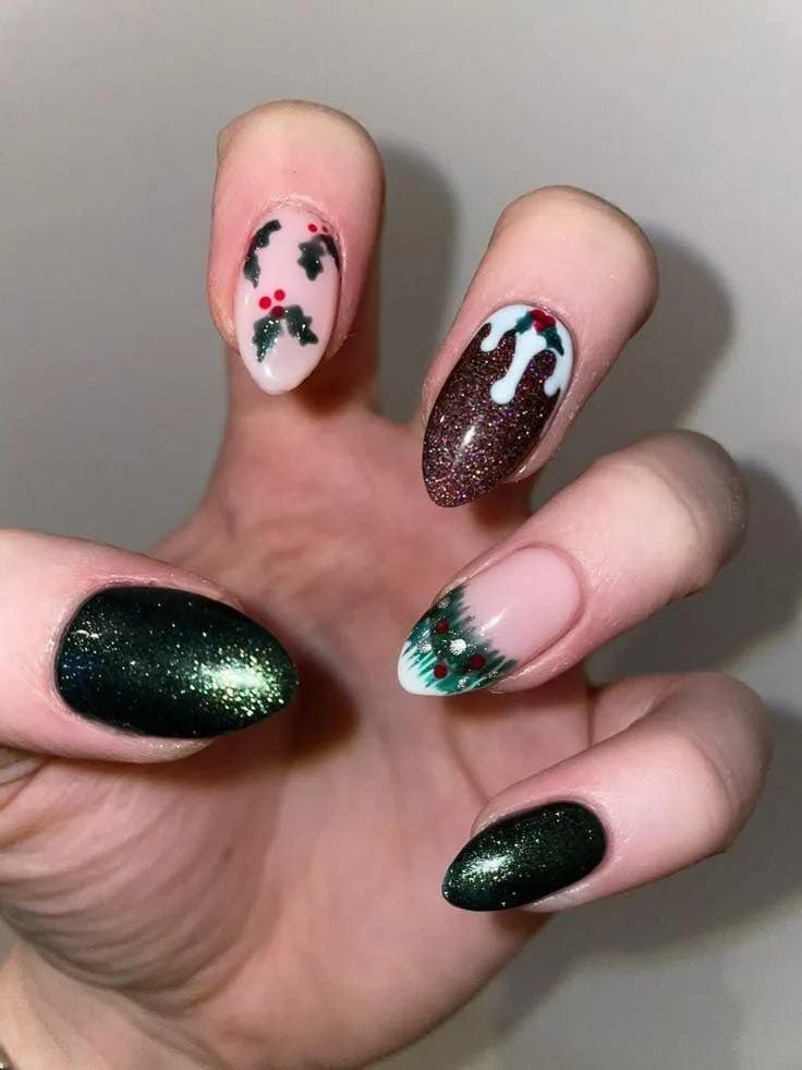 christmas holly nails 028 fd8bce9bd8