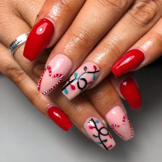 Christmas Lights Nail Designs That’ll Brighten Up Your 2025 Holidays 1