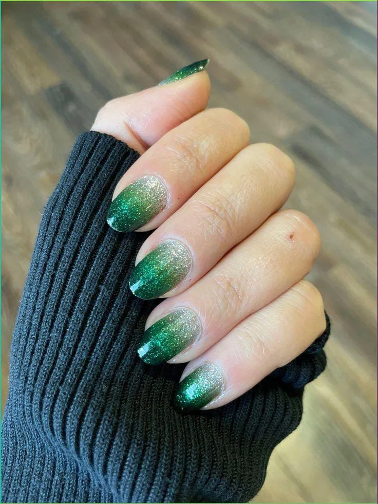 christmas ombre nails 018 4d889028d2