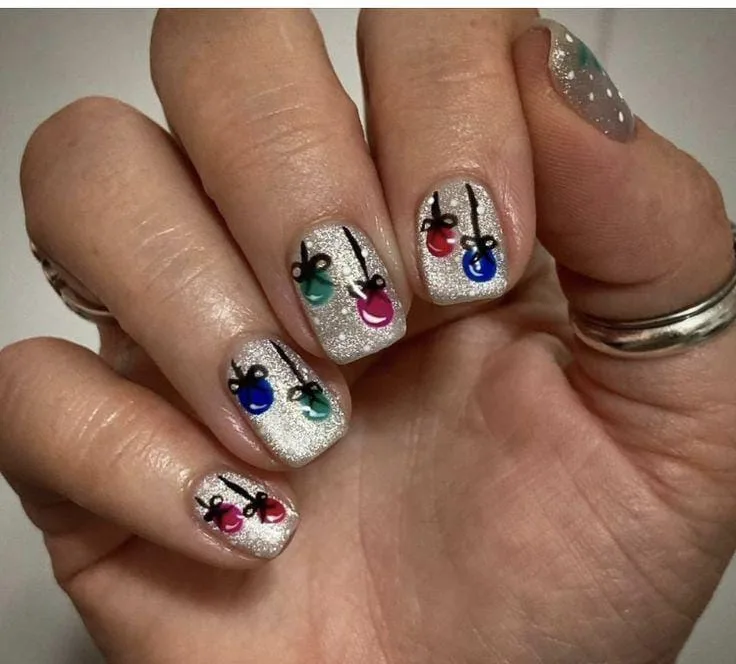 christmas ornament nails 018 df0f74a0a1