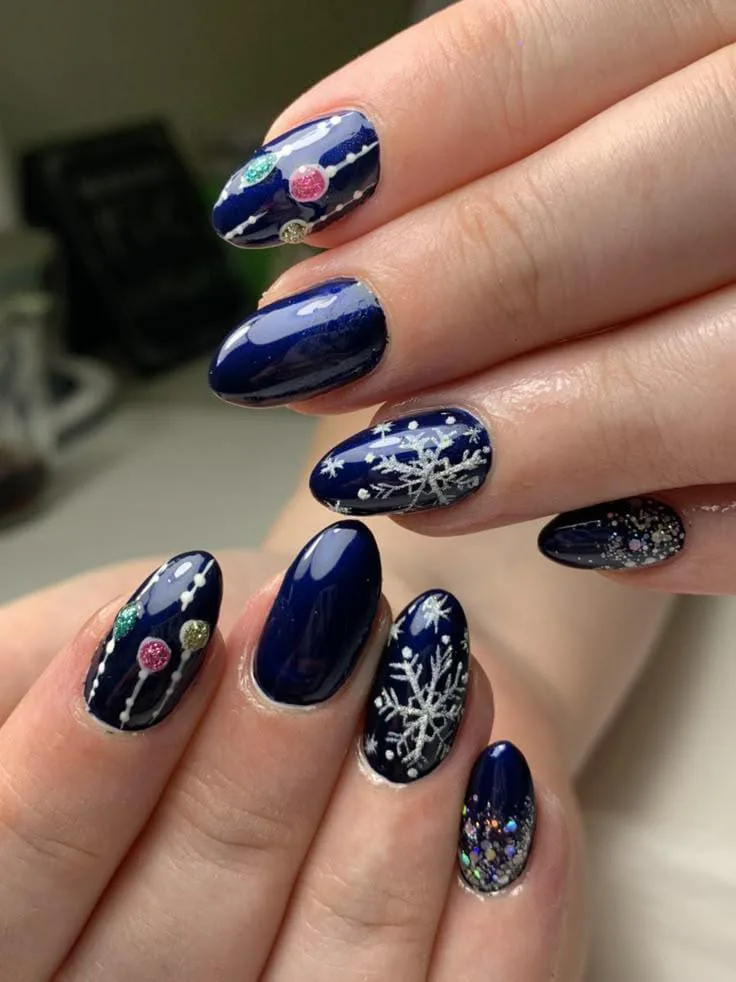 christmas ornament nails 024 965c6dc28d