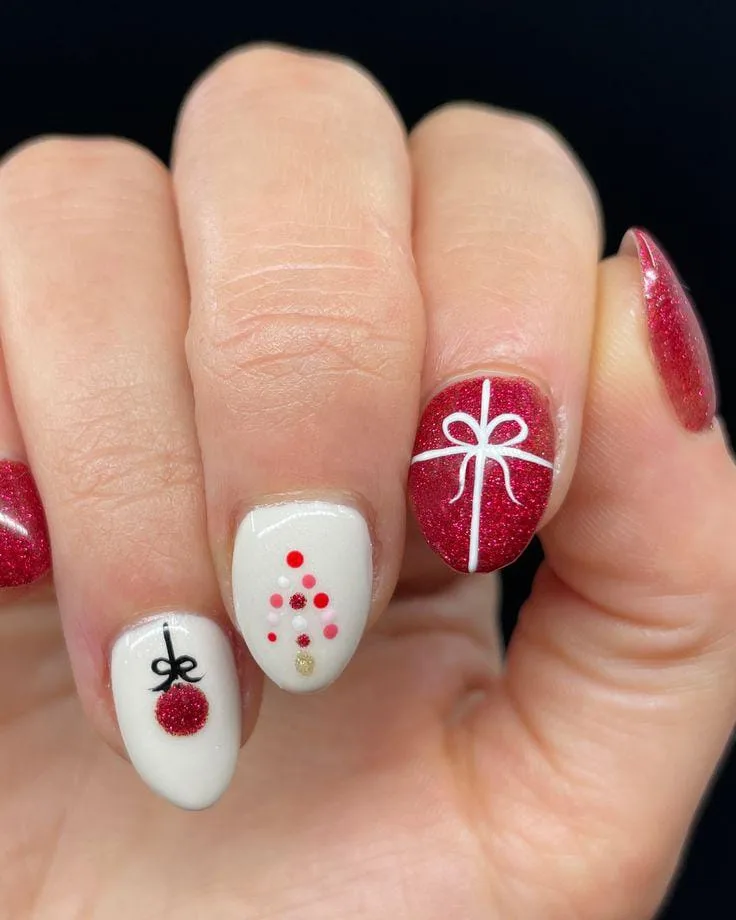 christmas ornament nails 046 74b3b06307