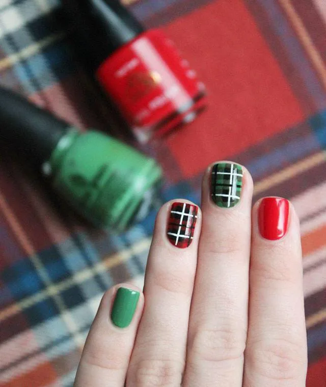 christmas plaid nails 022 e5e3262e58