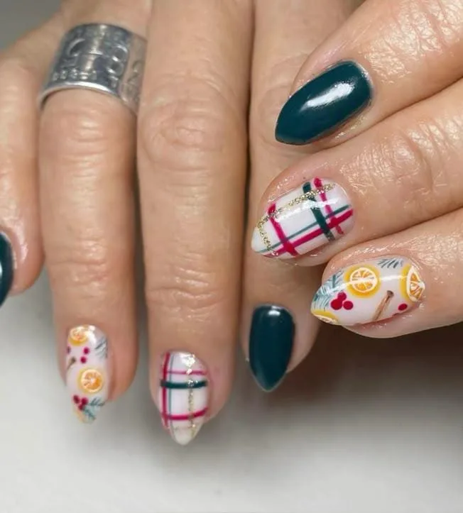 christmas plaid nails 031 5b2ccc2249