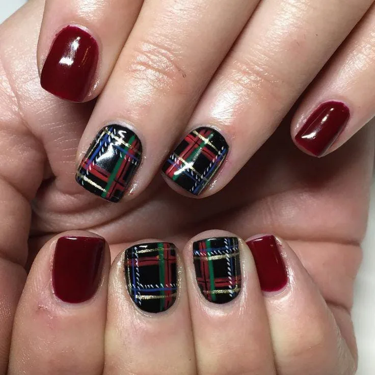 christmas plaid nails 043 3238a6e8b1
