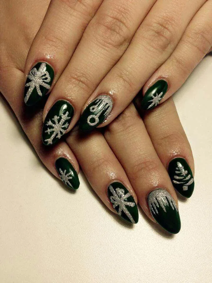 christmas snowflake nails 013 512f0a8d82