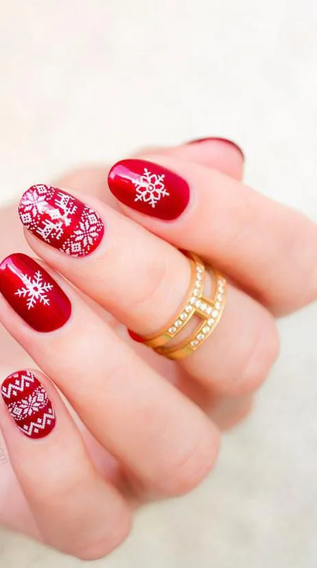 christmas snowflake nails 014 33ee818605