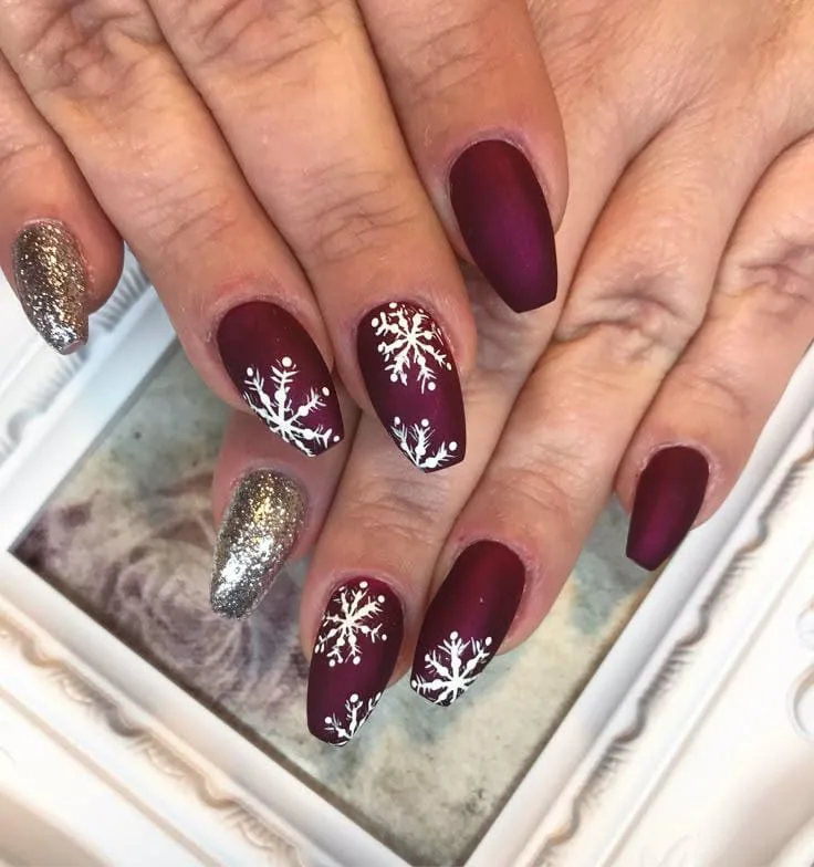 christmas snowflake nails 024 b4fe55a8c6