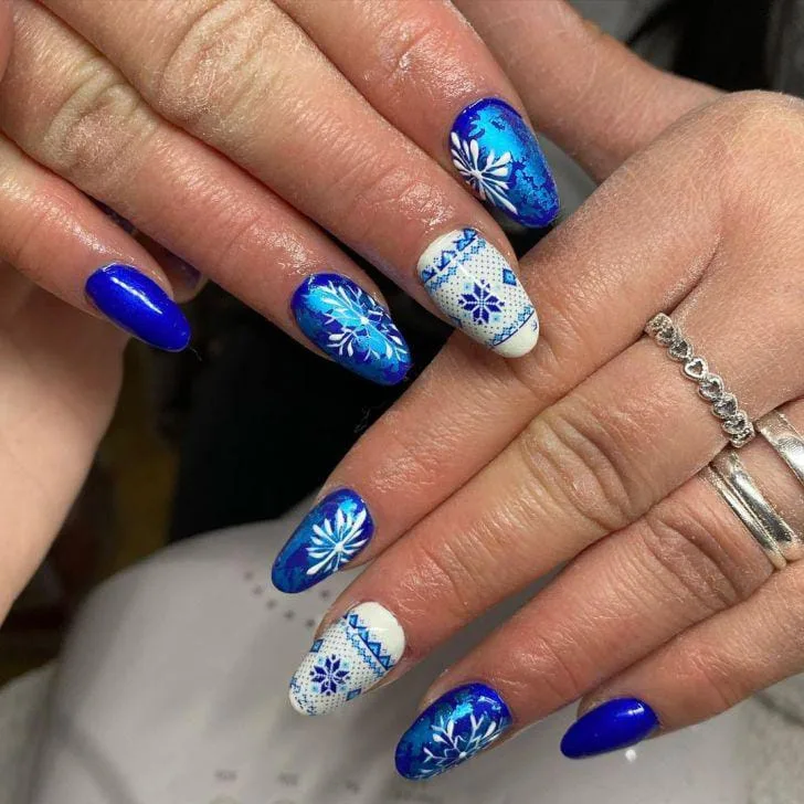 christmas snowflake nails 046 ee1cad7409