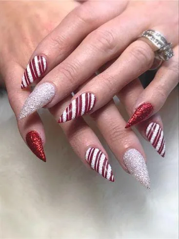 christmas stiletto nails 010 aa4630b292