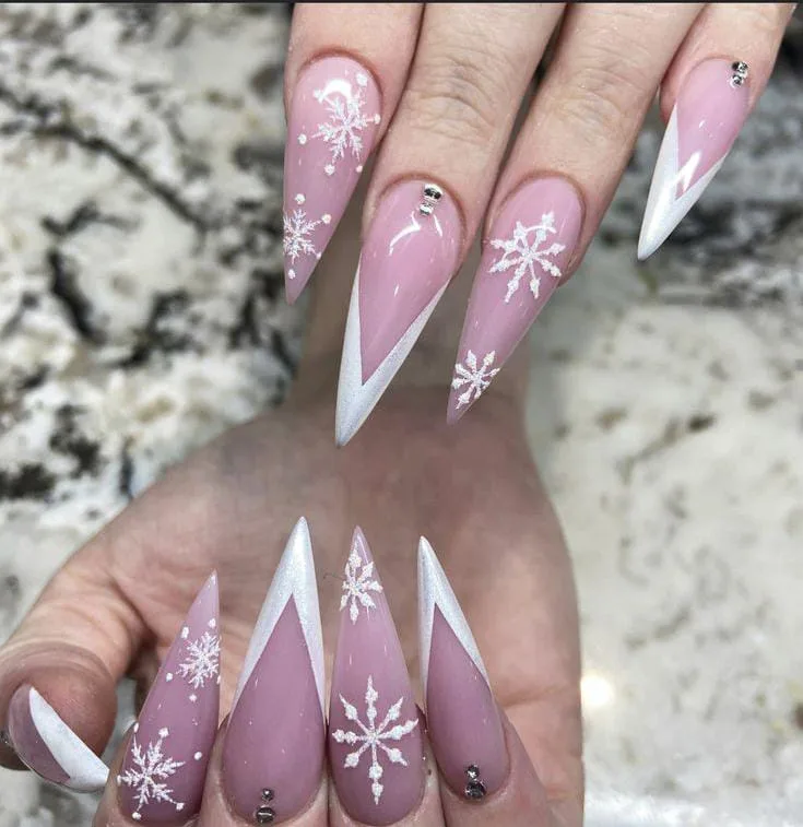 christmas stiletto nails 029 944dc18fb8