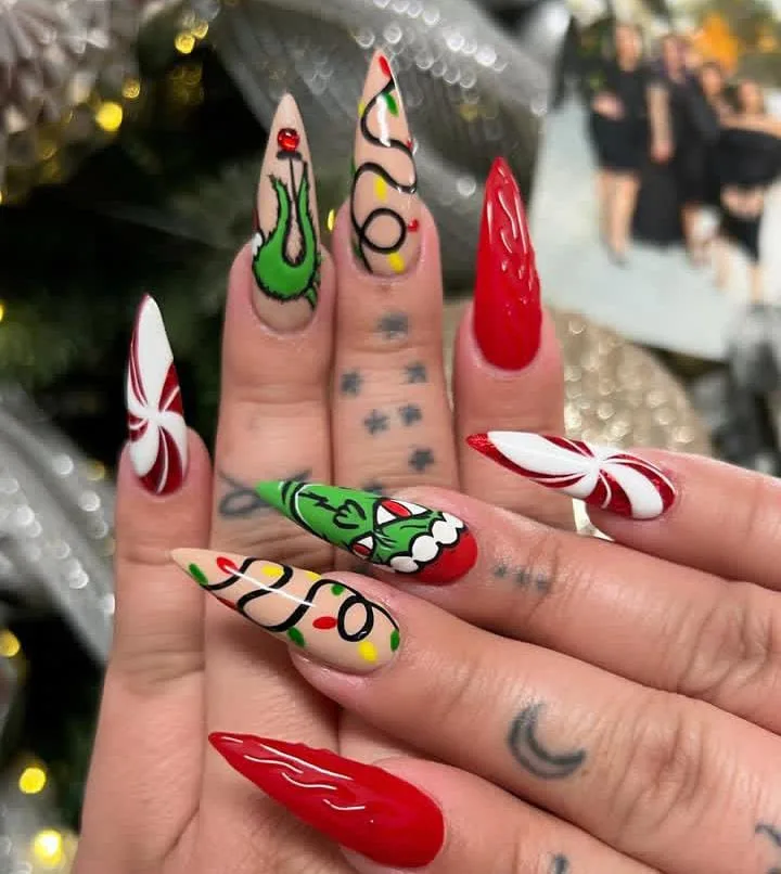 christmas stiletto nails 044 7b8d97b54b