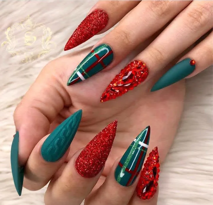 christmas stiletto nails 045 dfcedfad76