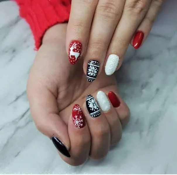 christmas sweater nails 047 31acedc7c3