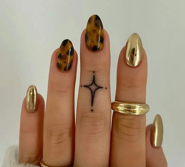 chrome fall nails 011 36ec715257