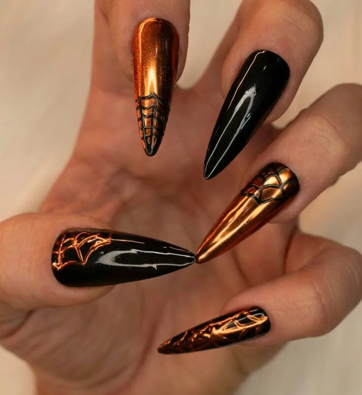 chrome halloween nails 003 faa59b9f55