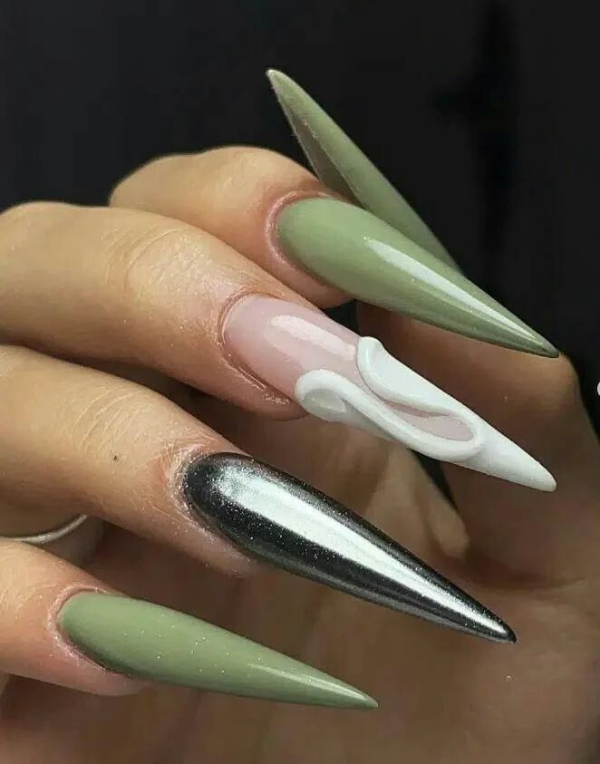 chrome halloween nails 022 ba3849562a