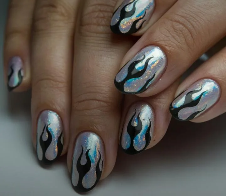 chrome halloween nails 035 18e510419f