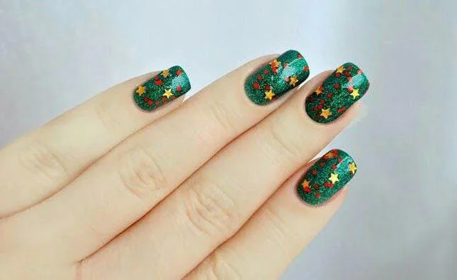 classy christmas nails 011 5cb13c52dc