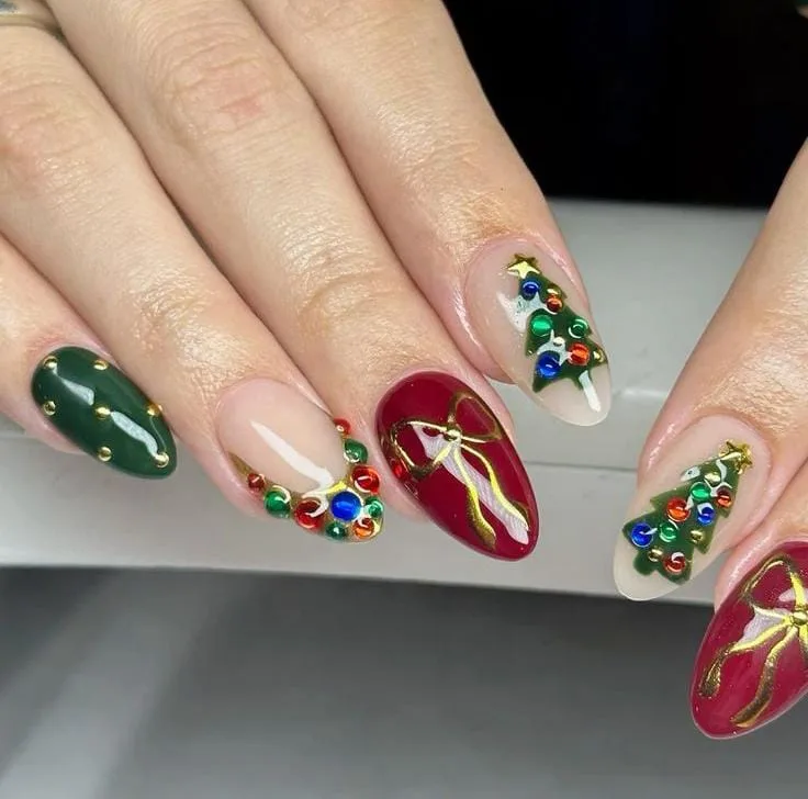 classy christmas nails 023 40e6ea33a9