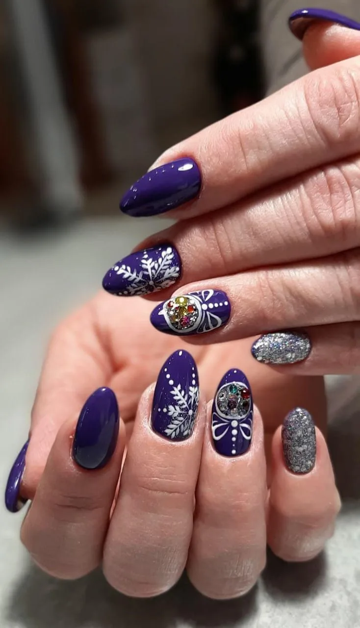 classy christmas nails 048 e8f56e156b