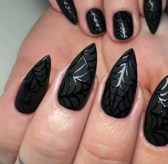 classy halloween nails 031 6f01b2ca11