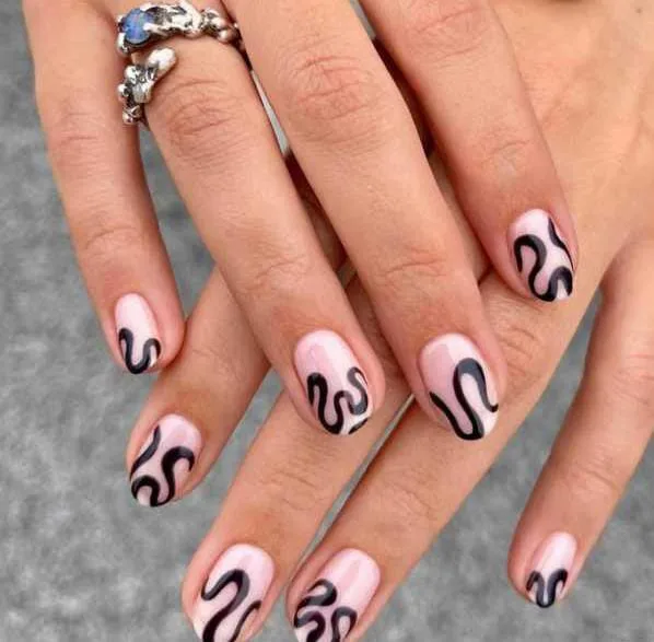 classy halloween nails 035 d3e8a14ed8
