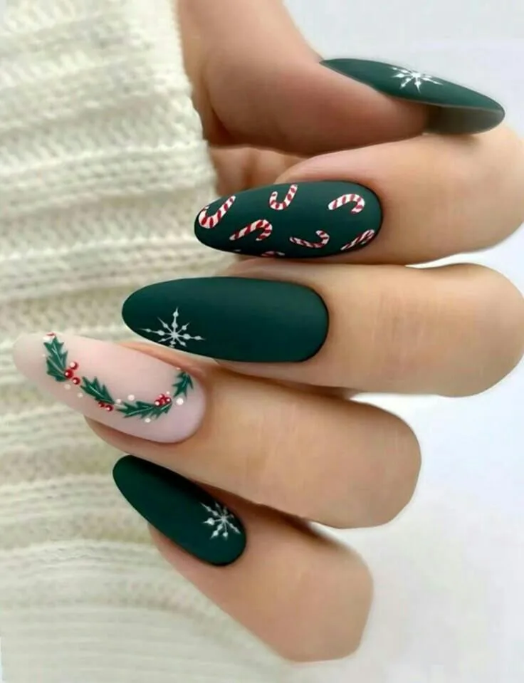 Winter Chic Reimagined: Classy Winter Nails Taking Over 2026 1