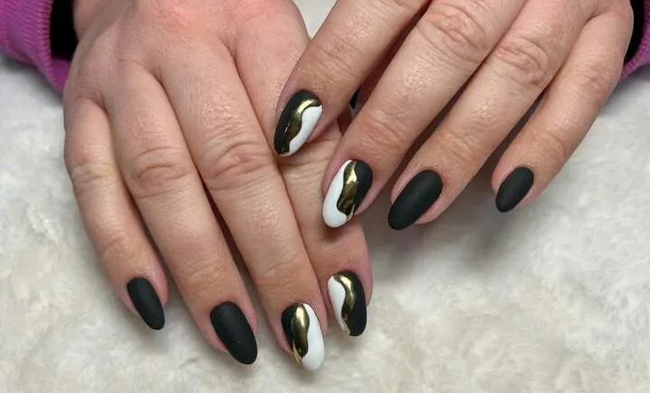 classy winter nails 030 cb0bbc8d5c