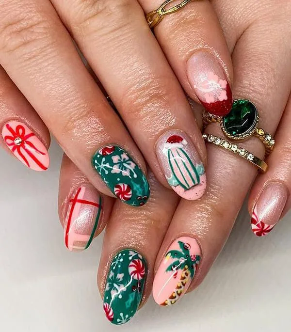cute christmas nails 012 ee13ac70f1