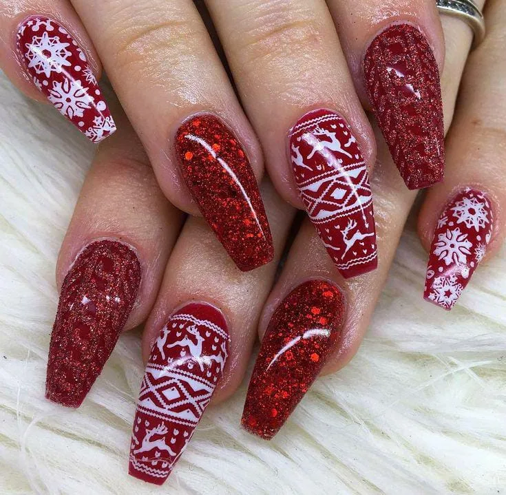 cute christmas nails 030 f43fb4585a