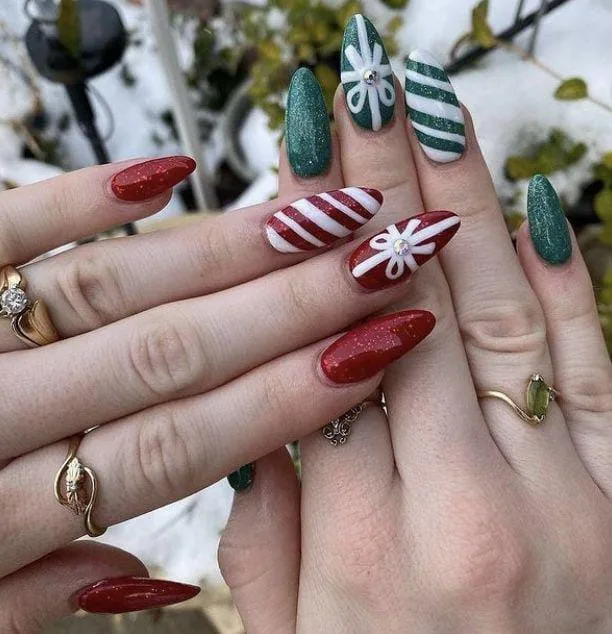 cute christmas nails 033 5f037c1d1f
