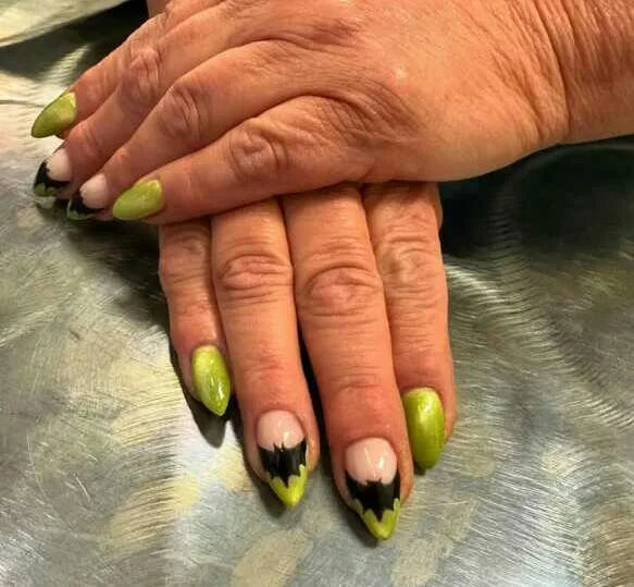 cute halloween nails 009 2c969d4a8f