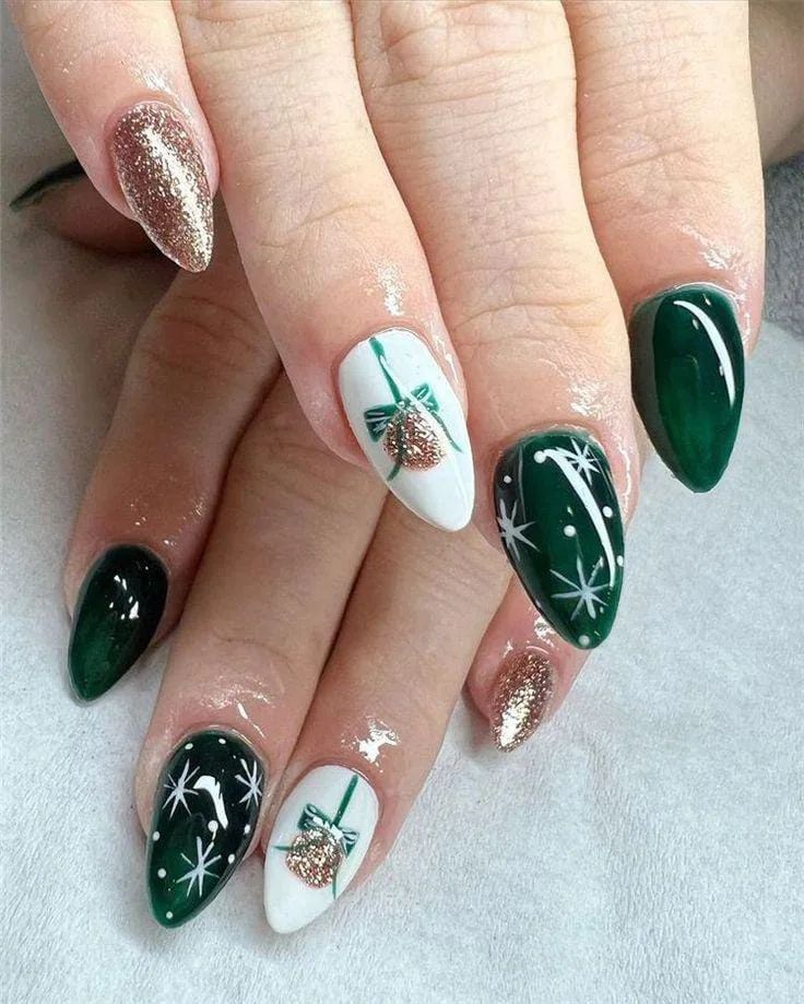 dark christmas nails 007 1c68654add