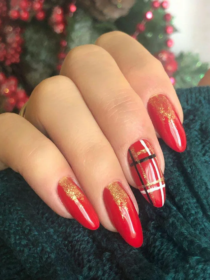 dark christmas nails 020 b7fcc67868