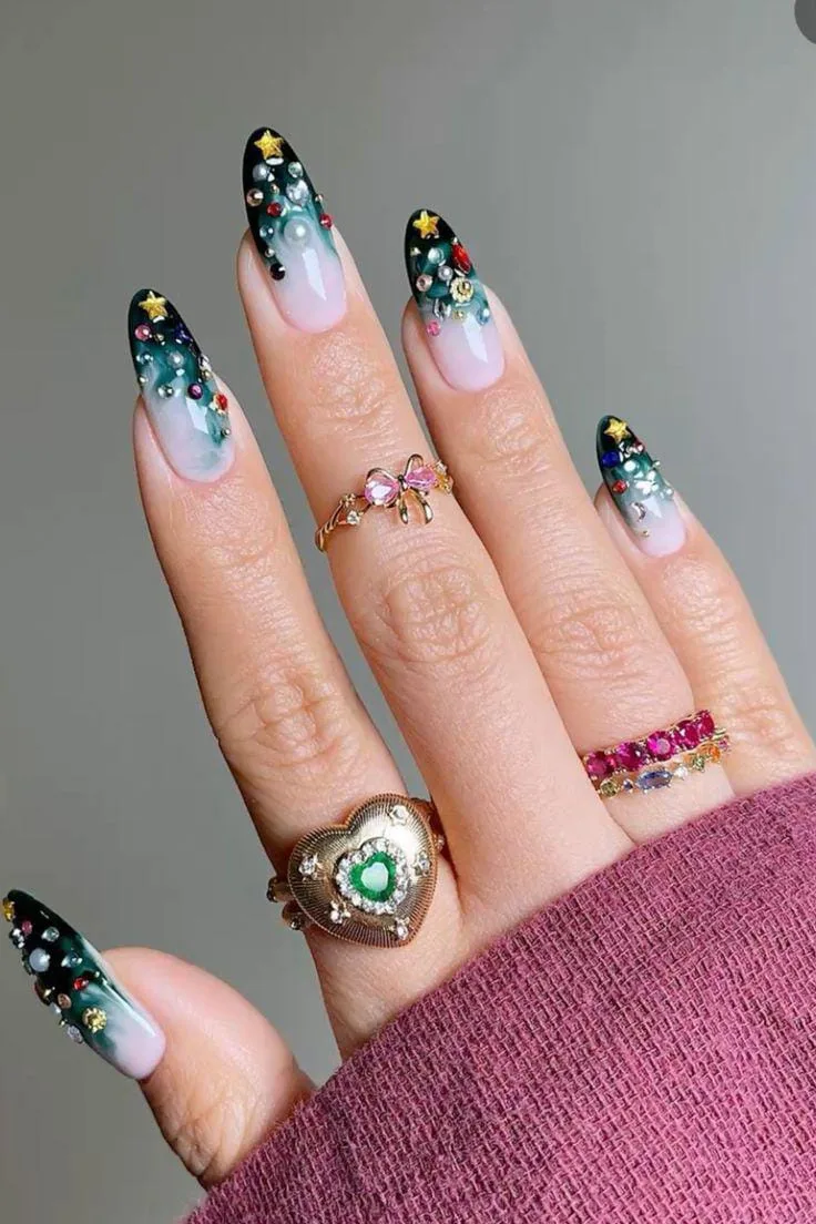 dark christmas nails 028 d318250db5