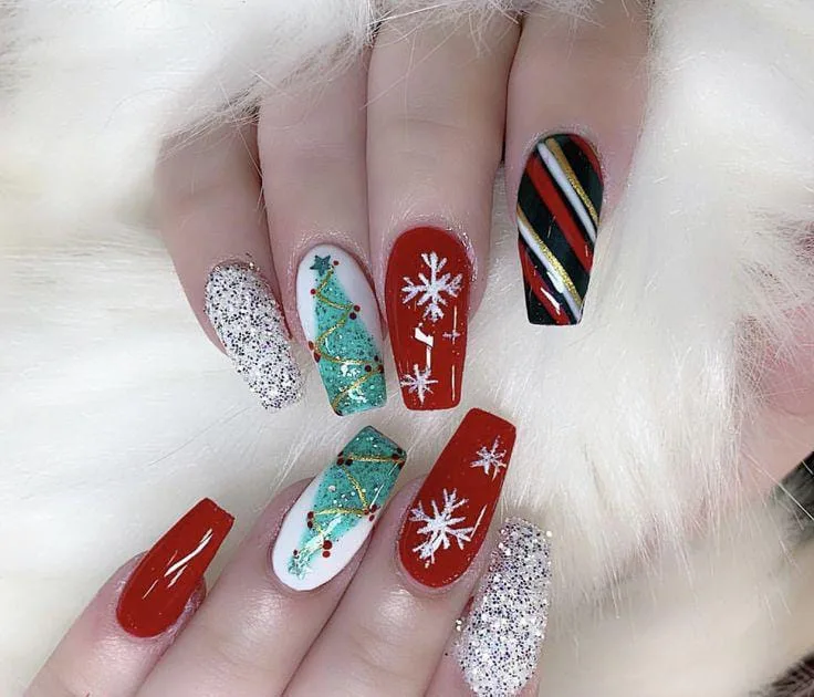 dark christmas nails 032 5d6c9906a9