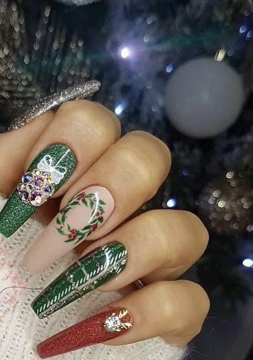 dark christmas nails 042 d0932792ef