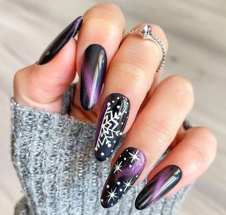 dark christmas nails 043 18e248a476