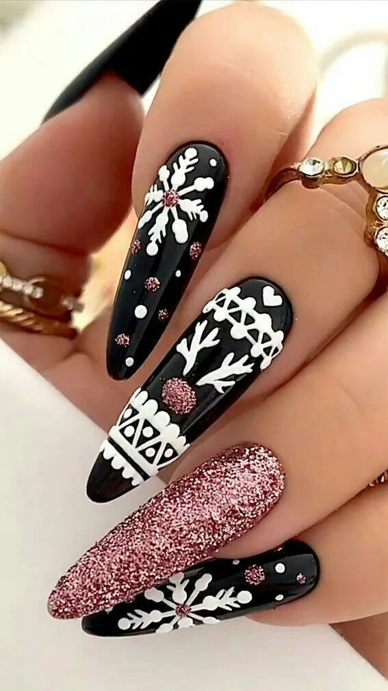 dark winter nails 002 068e41b36d