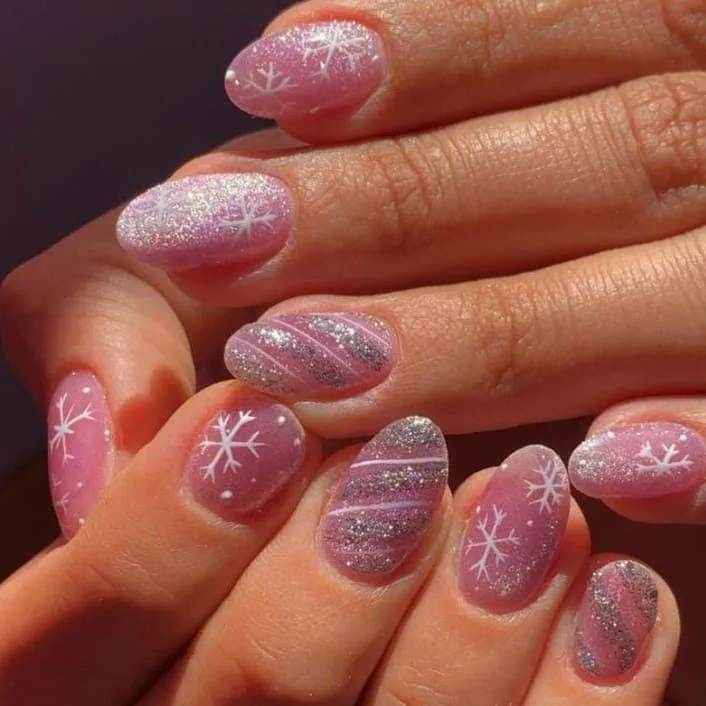 december almond nails 003 3d26340a3e
