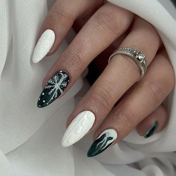 december almond nails 010 0229c18abc